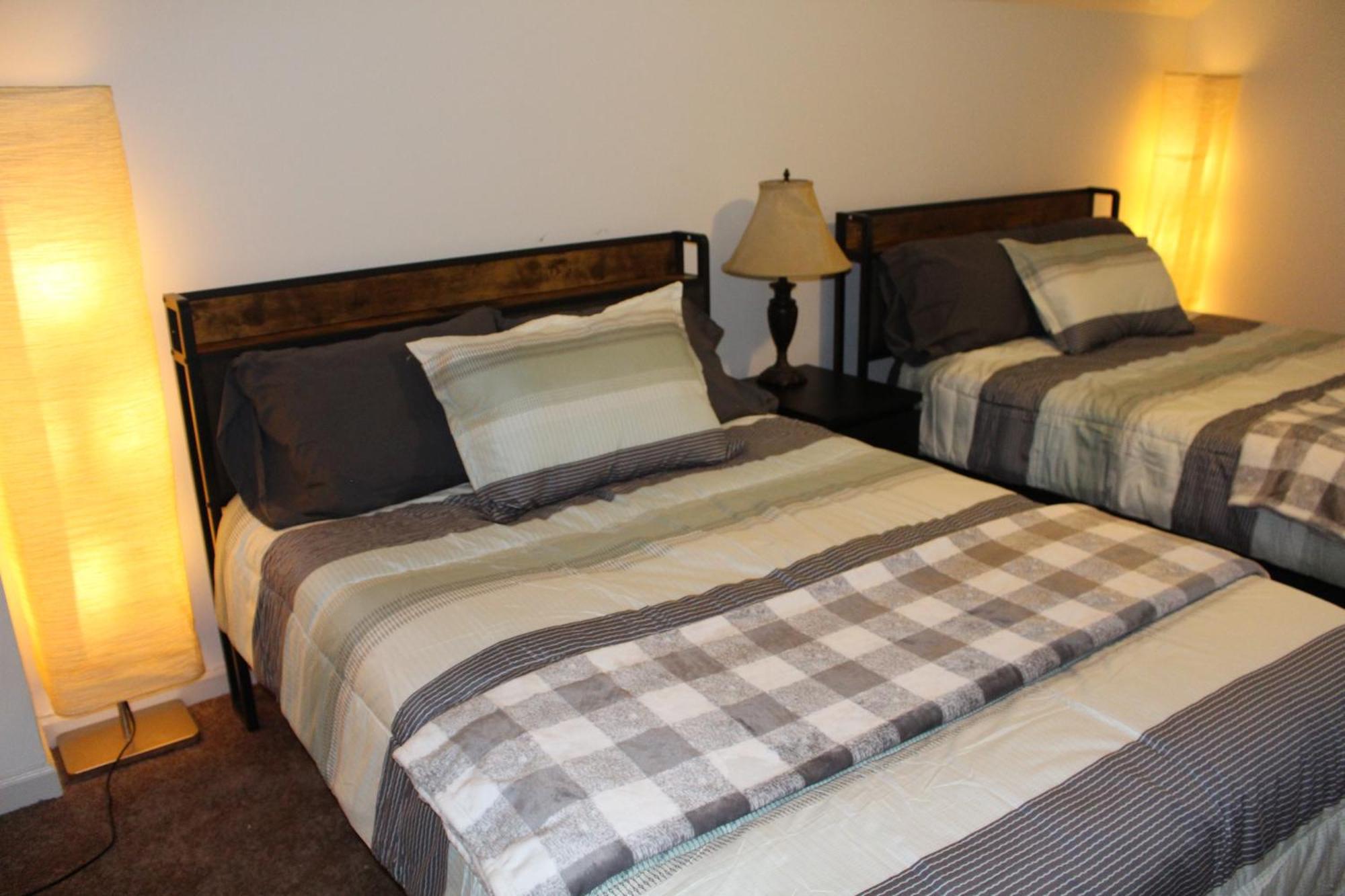 Shared Guest House With Private Rooms أتلانتا المظهر الخارجي الصورة